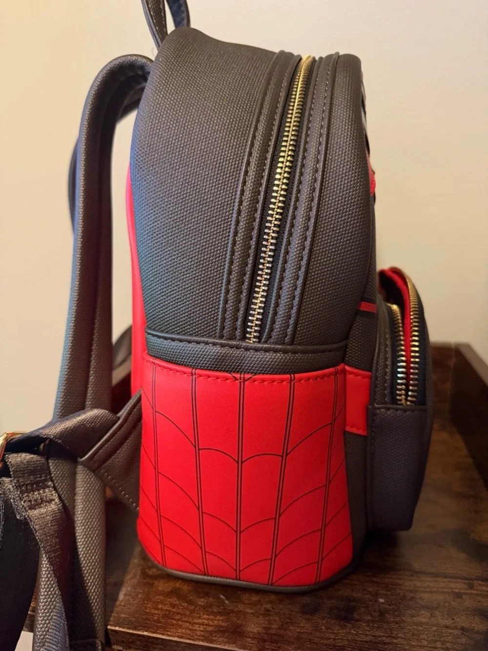 🕷️ Loungefly Marvel Spider-Man No Way Home Mini Backpack – Multiverse Print - Picture 5 of 5